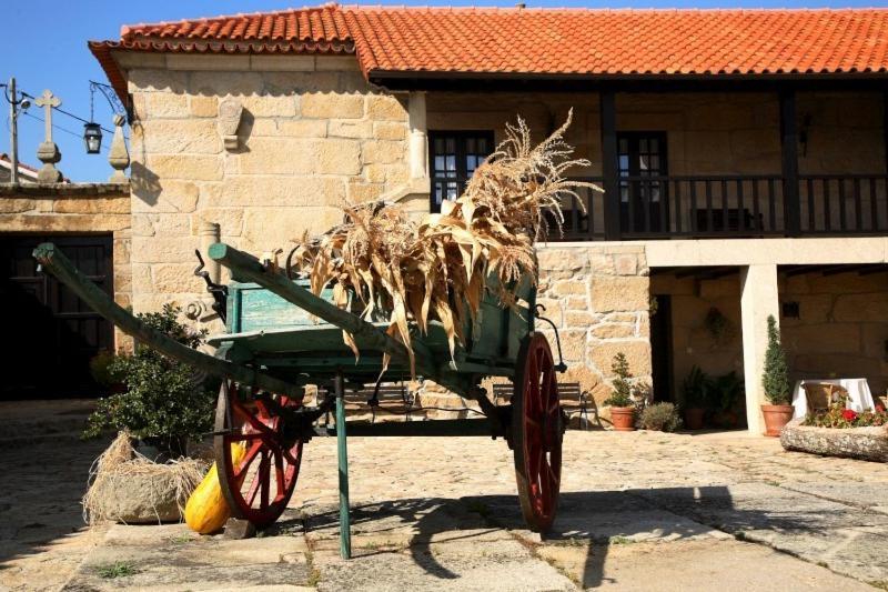 Casa Do Meio Do Povo - Turismo De Habitacao 샤베스 외부 사진