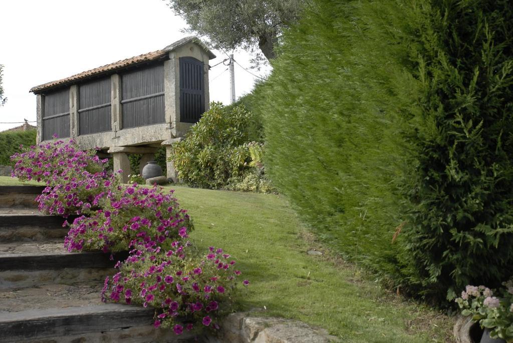 Casa Do Meio Do Povo - Turismo De Habitacao 샤베스 외부 사진